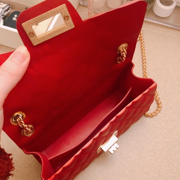 Designers Crossbody bag with chain - Picture 3 of 4